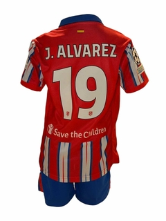 Kit Atlético De Madrid Titular 2024/25 #19 J.Alvarez + Parches UEFA Infantil - Nike - tienda online