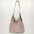 Bolsa de ombro hobo bag rose com alças em couro croco multicolorido - estúdio marcha - lendária