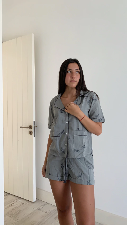 PIJAMA MALDIVAS GRIS - comprar online