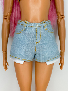 Short Pockets na internet