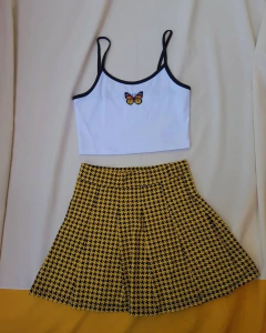 Falda lola en internet
