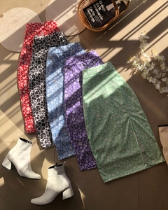 Falda midi margarita
