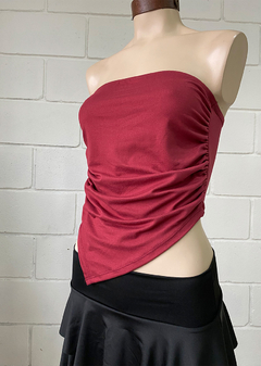 Imagen de Top straples modal soft frunce laterales c-pico #1437