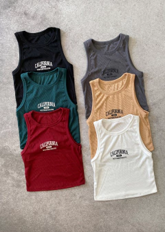 Musculosa morley capri guía 40 al corte “California” #2525