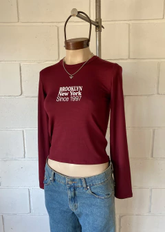 Remera modal soft m-larga estampado «Brooklyn NY 1997» #4033-3E - comprar online