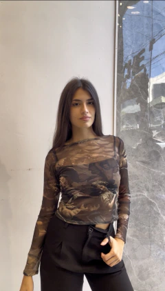 REMERA PAOLA AUREA