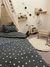 COMBO ALCOLCHADO REVERSIBLE GRIS CEMENTO A ESTRELLAS BLANCAS CON CEMENTO + ALMOHADON COMBINADO - comprar online