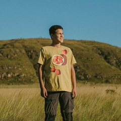 Camiseta Pequi - Cerrado de Pé - comprar online