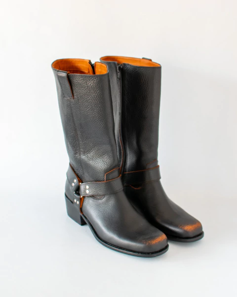 BOTAS MIA GASTADAS - comprar online