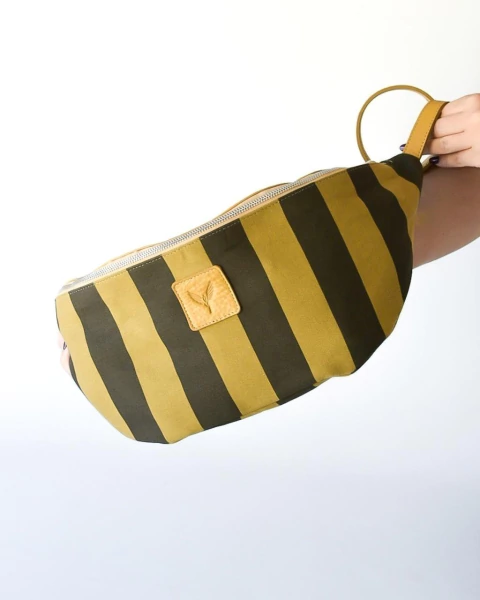 MAXI RIÑONERA FLAVIA - comprar online