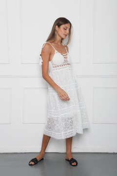 Vestido de Encaje con pechera tejida al crochet. Art: 7100 - comprar online