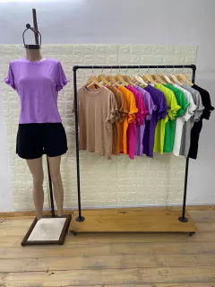 Remera modal viscosa con voladitos en la manga. Art: 3729 - amaika