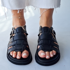 Kuka Baja Negro - comprar online