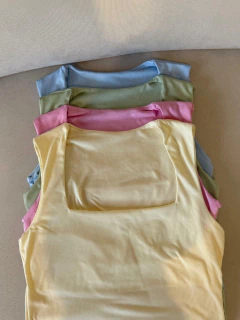 Imagen de TOP ESCOTE CUADRADO *MODAL SOFT*