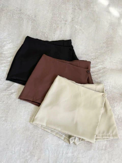 SKORT CRUZADO BOTON *CREP SASTRERO* *SALE* - CITTÀ