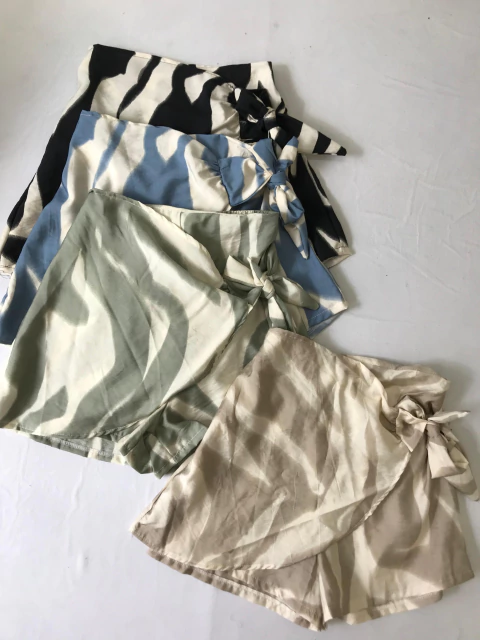 SKORT CRUZADO LAZO *SEDITA ESTAMPADA*