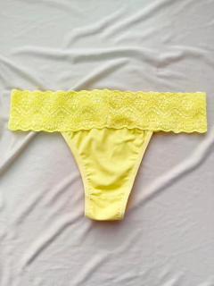 Calcinha Tanga Lycra Amarelo Pastel na internet