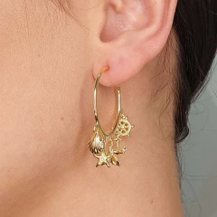 Brinco Argola Médio Com Pingente Marinho Folheado - loja online