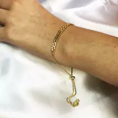 Pulseira Com Fecho Regulável E Corrente Trabalhada - comprar online