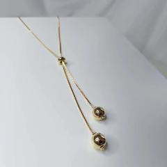 Imagem do Colar Regulável Com Bolas Na Ponta Folheado Em Ouro 18k