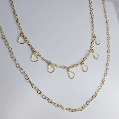 Imagem do Colar De Corrente Com Elos Em Coração Folheado Em Ouro 18k