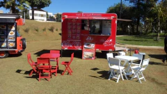 Mesa Dobrável De Plástico Resistente Prática Barata - comprar online