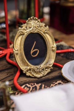 PORTA-RETRATO - PM-2421 na internet