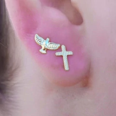 Duo De Cruz E Espírito Santo Folheado Em Ouro 18k - comprar online