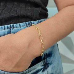 Pulseira Com Elos Ovais Intercalados Com Elos De Corações Folheado Em Ouro 18k - comprar online