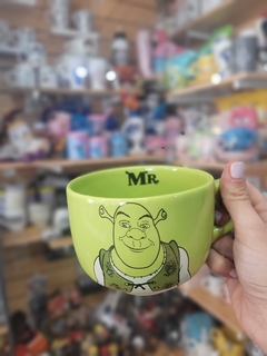Tazones Shrek o Fiona en internet