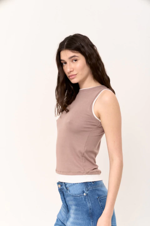 MUSCULOSA MALVA