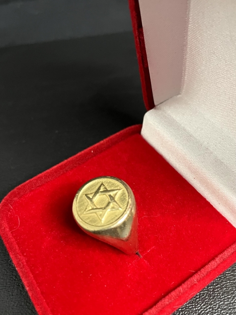 Anel estrela de Davi