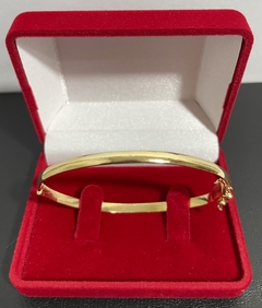 Bracelete feminino Trava luxo! na internet