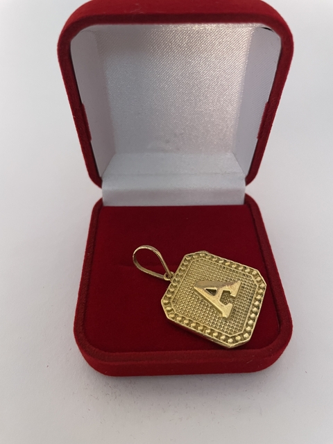 Pingente personalizado letras