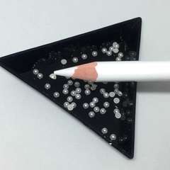 Lapiz blanco levanta strass