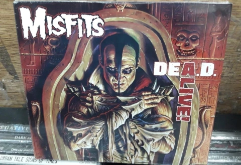 Misfits - Dead Alive!