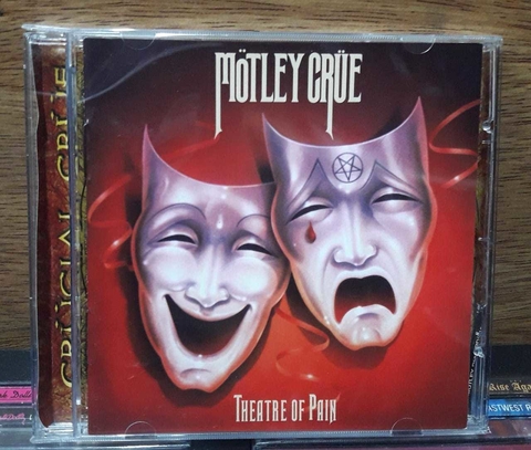 Mötley Crüe - Theatre of Pain