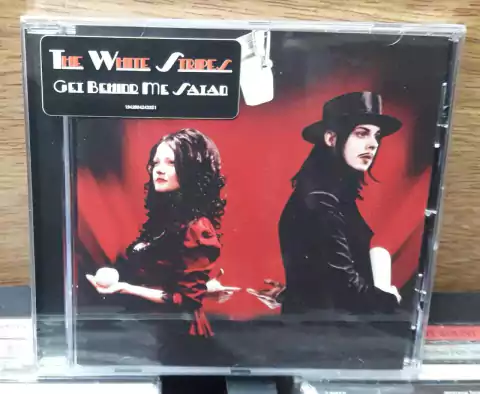 The White Stripes - Get Behind Me Satan
