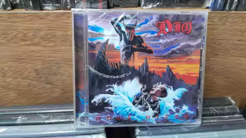 Dio - Holy Diver