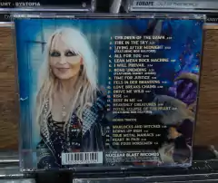 Doro Conqueress Forever Strong And Proud - comprar online