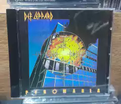 Def Leppard - Pyromania