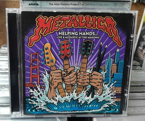 Metallica - Helping Hands Live & Acoustic At The Masonic
