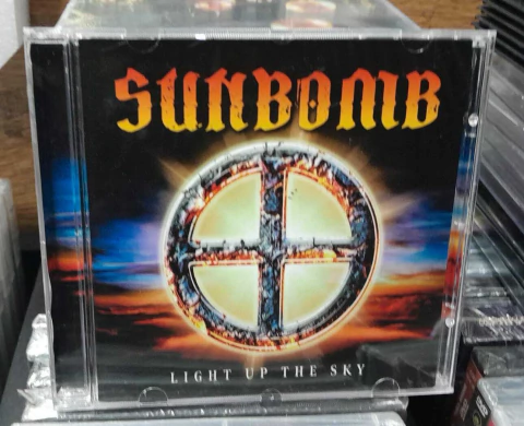 Sunbomb - Light Up The Sky