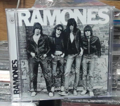 Ramones Ramones 8 Bonus Tracks - comprar online