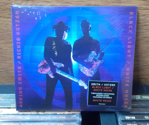 Smith/Kotzen Black Light/White Noise
