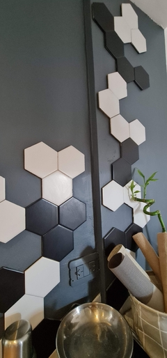 72 AZULEJOS AUTOADHESIVOS Color Blanco FBK (1 M2) - FBKCAMUFLAJE
