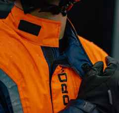 Conjunto Capa de Chuva Texx Ororo V2 Resistente a Água