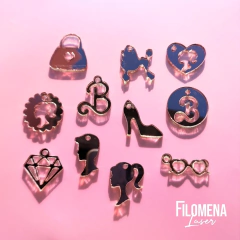 20 DIJES DE 2,5 CM. MIX SURTIDO BARBIE ESPEJO ROSA - Filomena Corte Laser