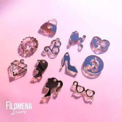 20 DIJES DE 2,5 CM. MIX SURTIDO BARBIE ESPEJO ROSA en internet