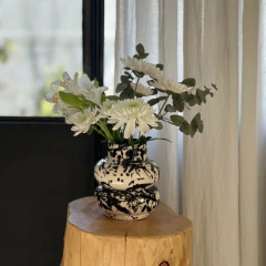 Florero Cosmito - Salpicado negro - comprar online